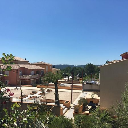Appartement Dans Residence - Le Domaine De Camiole Callian  Exterior photo